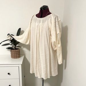 Beautiful Ivory dress with embroidered drape sleeves